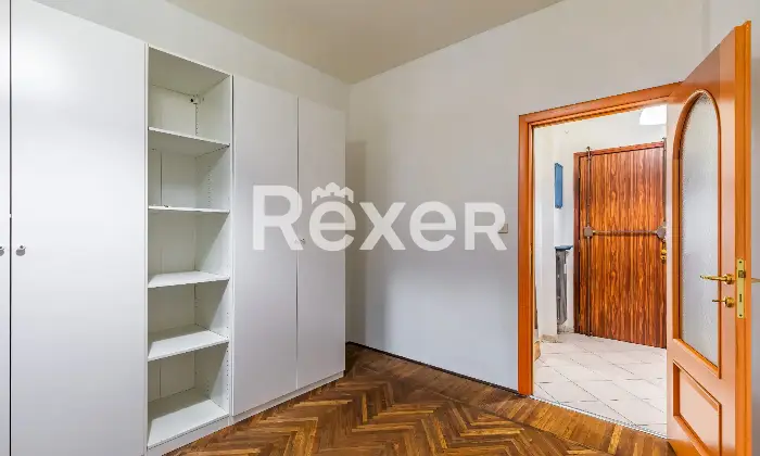 Rexer-Torino-Trilocale-in-Vanchiglietta-Altro