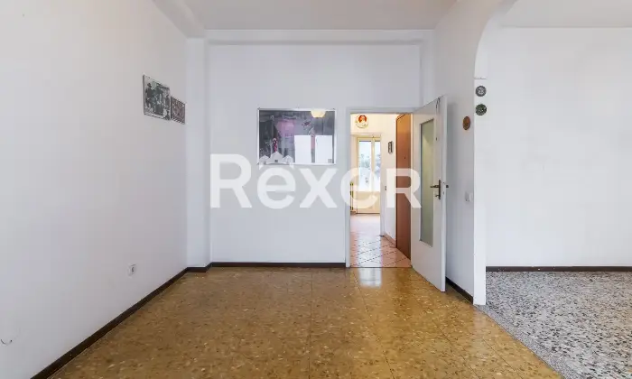 Rexer-Novate-Milanese-Ampio-appartamento-in-casa-bifamiliare-semiindipendente-Camera