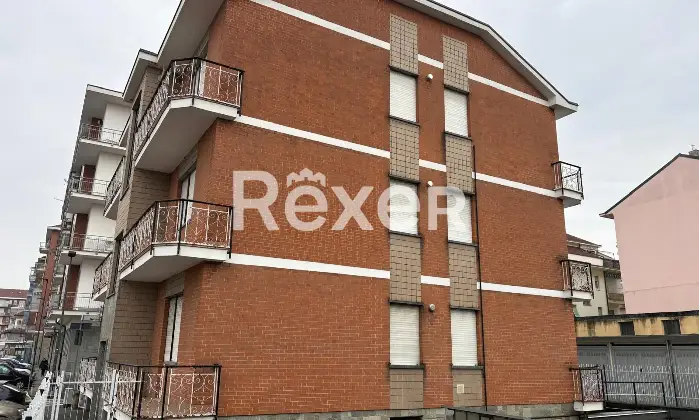 Rexer-Rivalta-di-Torino-PALAZZINA-USO-INVESTIMENTO-Esterno