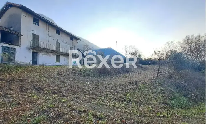 Rexer-Valmadrera-Casalecascina-in-vendita-in-Via-Fornaci-a-Valmadrera-Altro