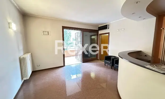 Rexer-LavenoMombello-Trilocale-ristrutturato-con-vista-lago-Via-Miralago-LavenoMombello-VA-Altro