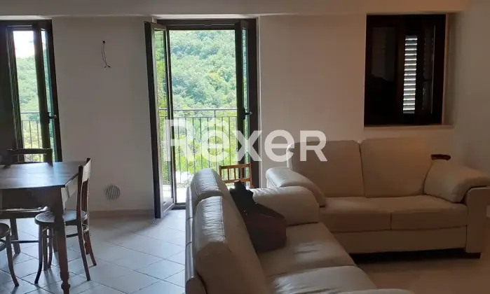 Rexer-Bonefro-Superattico-in-un-paesino-fantastico-del-Molise-Altro