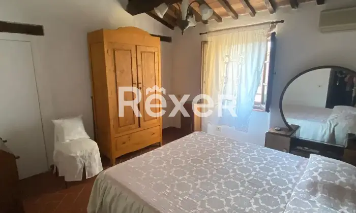 Rexer-Scansano-Immobile-in-piccolo-borgo-di-campagna-Altro