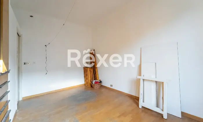 Rexer-Milano-Ultimo-piano-bilocale-facilmente-trasformabile-Camera-da-letto