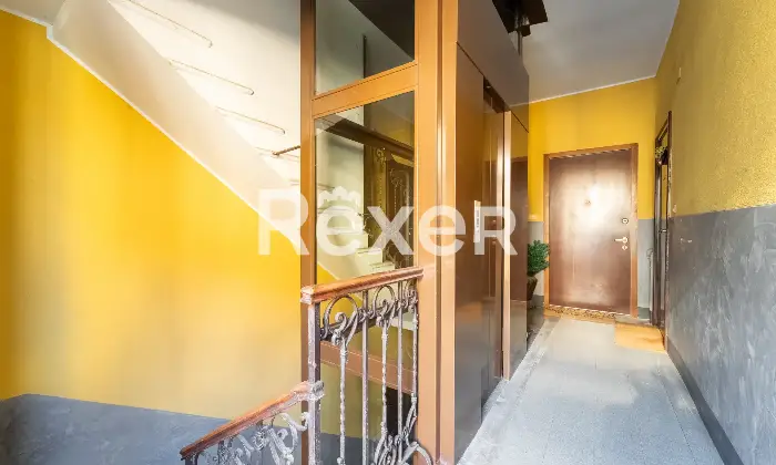 Rexer-Milano-Ultimo-piano-bilocale-facilmente-trasformabile-Altro