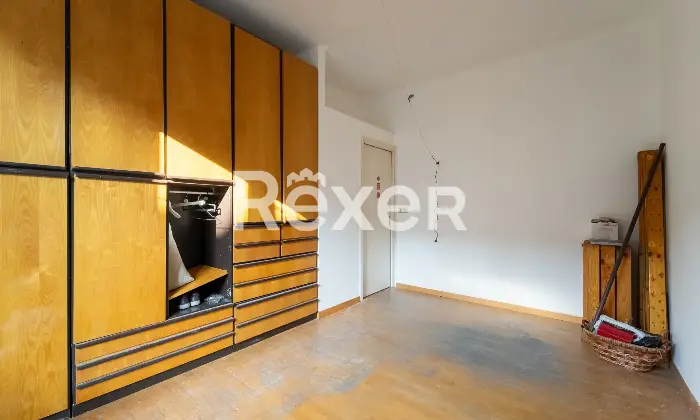 Rexer-Milano-Ultimo-piano-bilocale-facilmente-trasformabile-Camera-da-letto