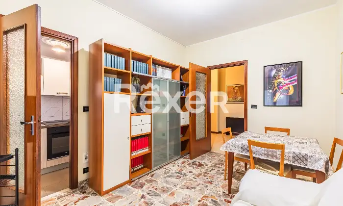 Rexer-Torino-BORGO-VITTORIA-TRILOCALE-AMPIA-METRATURA-Salone