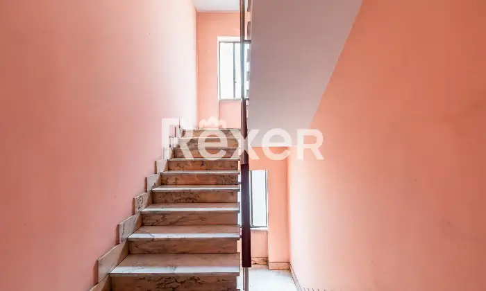 Rexer-Torino-BORGO-VITTORIA-TRILOCALE-AMPIA-METRATURA-Scala