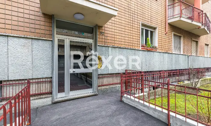 Rexer-Torino-BORGO-VITTORIA-TRILOCALE-AMPIA-METRATURA-Zone-comuni