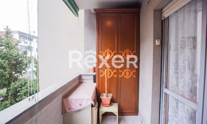 Rexer-Milano-Appartamento-due-locali-di-mq-Balcone