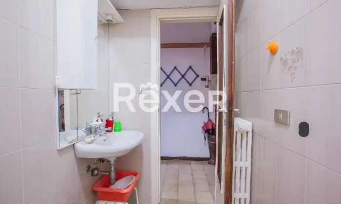 Rexer-Milano-Appartamento-due-locali-di-mq-Bagno