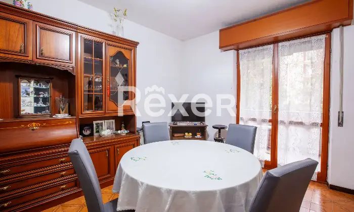 Rexer-Milano-Appartamento-due-locali-di-mq-Salone