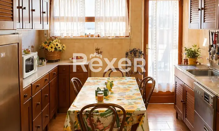 Rexer-Reggio-Calabria-Ampio-appartamento-luminoso-nel-cuore-di-Reggio-Altro