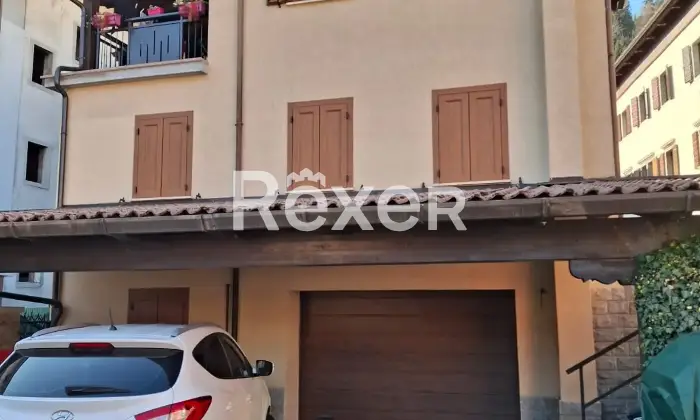 Rexer-Sutrio-Casa-indipendente-in-vendita-in-via-Straulino-a-Sutrio-Altro