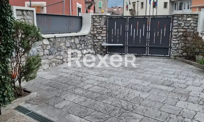 Rexer-Sutrio-Casa-indipendente-in-vendita-in-via-Straulino-a-Sutrio-Altro