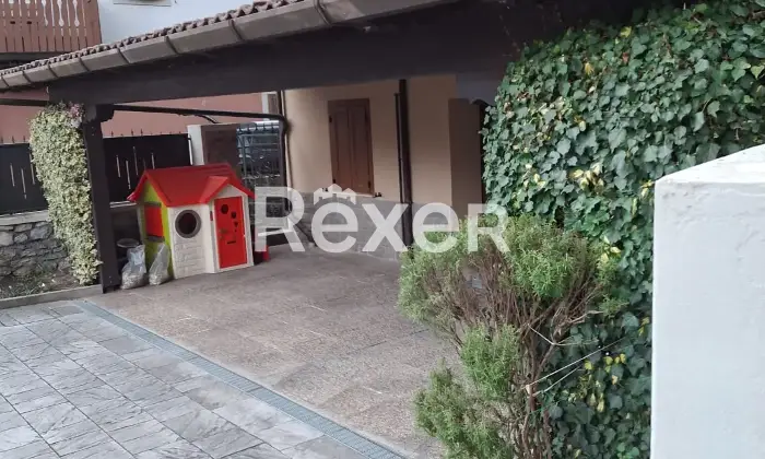 Rexer-Sutrio-Casa-indipendente-in-vendita-in-via-Straulino-a-Sutrio-Altro