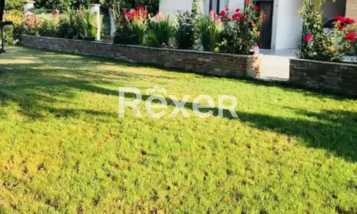 Rexer-Casteggio-Villa-in-vendita-in-Via-Caretta-a-Casteggio-Altro