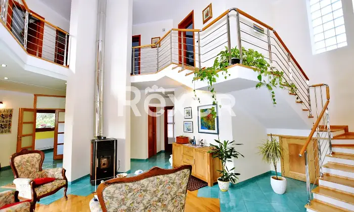 Rexer-Ozieri-Villa-indipendente-con-ampio-giardino-taverna-e-spazi-generosi-a-Ozieri-Altro