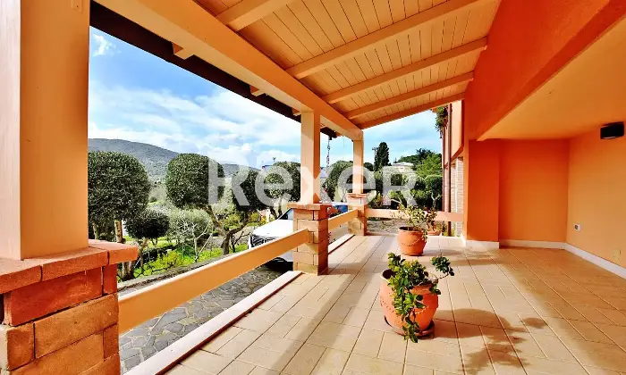 Rexer-Ozieri-Villa-indipendente-con-ampio-giardino-taverna-e-spazi-generosi-a-Ozieri-Altro