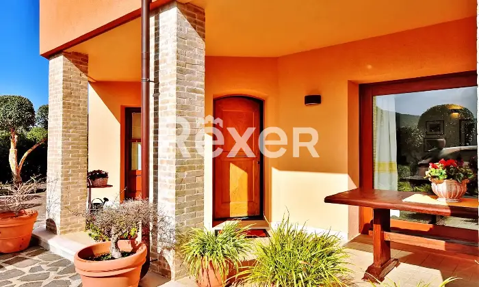 Rexer-Ozieri-Villa-indipendente-con-ampio-giardino-taverna-e-spazi-generosi-a-Ozieri-Altro
