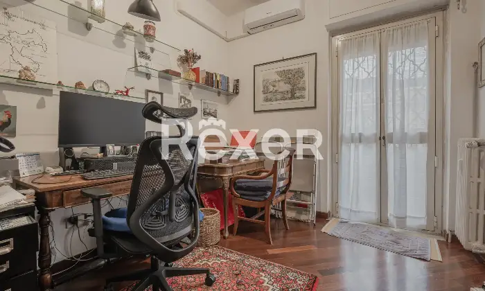 Rexer-Roma-NUDA-PROPRIETA-Appartamento-al-sesto-e-ultimo-piano-Camera