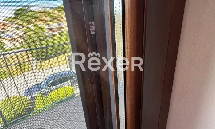 Rexer-Cagli-Villetta-a-schiera-con-ampi-spazi-esterni-e-vista-panoramica-Dettagli