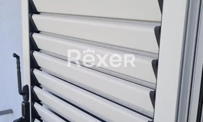 Rexer-Cagli-Villetta-a-schiera-con-ampi-spazi-esterni-e-vista-panoramica-Dettagli