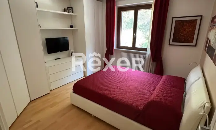 Rexer-Cagli-Villetta-a-schiera-con-ampi-spazi-esterni-e-vista-panoramica-Camera-da-letto