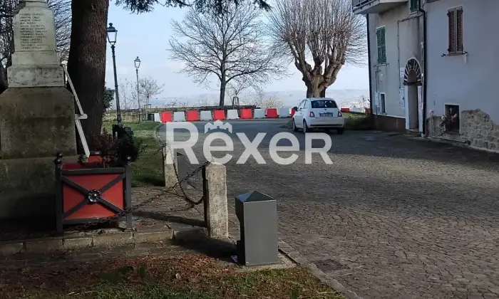 Rexer-Rosora-Casa-singola-in-vendita-in-Piazza-Umberto-I-a-Rosora-Altro