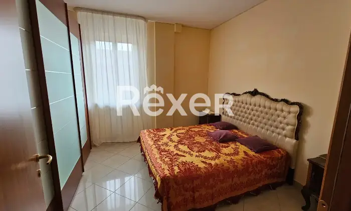 Rexer-Foggia-Quadrilocale-luminoso-via-Padre-Antonio-Da-Olivadi-Macchia-Gialla-Camera-da-letto