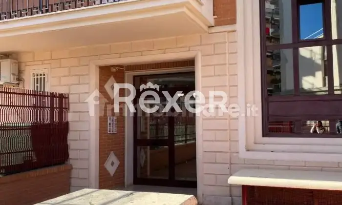 Rexer-Foggia-Quadrilocale-luminoso-via-Padre-Antonio-Da-Olivadi-Macchia-Gialla-Zone-comuni