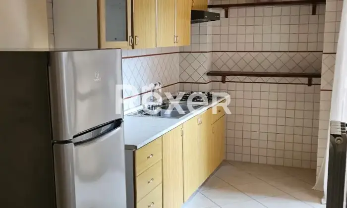 Rexer-Foggia-Quadrilocale-luminoso-via-Padre-Antonio-Da-Olivadi-Macchia-Gialla-Cucina