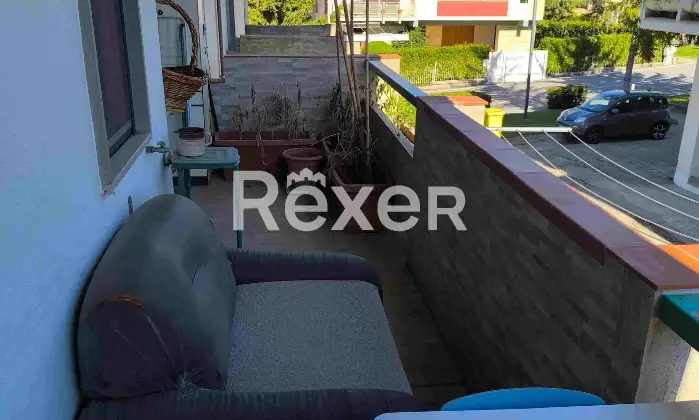 Rexer-Castilenti-Ottimo-affare-Balcone