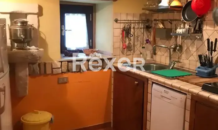 Rexer-Carpineto-della-Nora-Casa-indipendente-in-vendita-in-Via-Dietro-Le-Mura-a-Carpineto-della-Nora-Altro