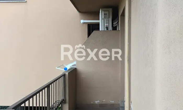 Rexer-Lissone-Bilocale-di-mq-oltre-terrazzo-al-primo-piano-Altro