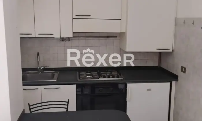 Rexer-Lissone-Bilocale-di-mq-oltre-terrazzo-al-primo-piano-Altro