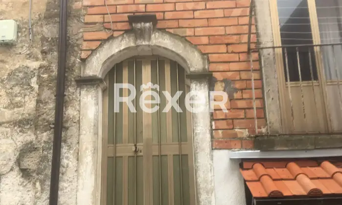 Rexer-Panni-Casa-indipendente-in-vendita-in-Via-Varrone-a-Panni-Altro