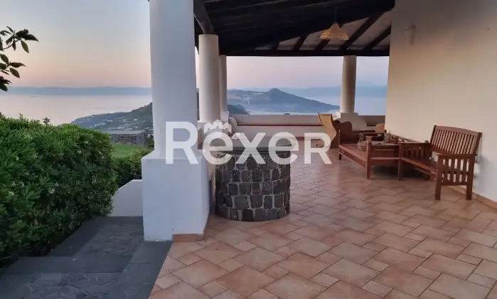 Rexer-Lipari-Villa-bifamiliare-in-via-Varisana-di-Sopra-a-Pianoconte-Lipari-Altro