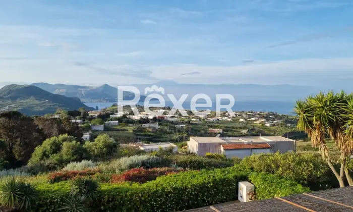 Rexer-Lipari-Villa-bifamiliare-in-via-Varisana-di-Sopra-a-Pianoconte-Lipari-Altro