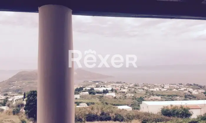 Rexer-Lipari-Villa-bifamiliare-in-via-Varisana-di-Sopra-a-Pianoconte-Lipari-Altro