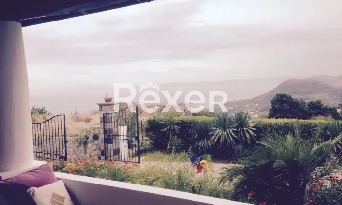 Rexer-Lipari-Villa-bifamiliare-in-via-Varisana-di-Sopra-a-Pianoconte-Lipari-Altro