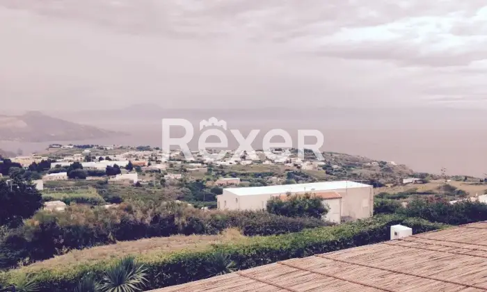 Rexer-Lipari-Casa-singola-in-vendita-in-via-Varisana-di-Sopra-a-Pianoconte-Lipari-Altro