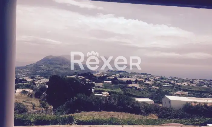 Rexer-Lipari-Casa-singola-in-vendita-in-via-Varisana-di-Sopra-a-Pianoconte-Lipari-Altro
