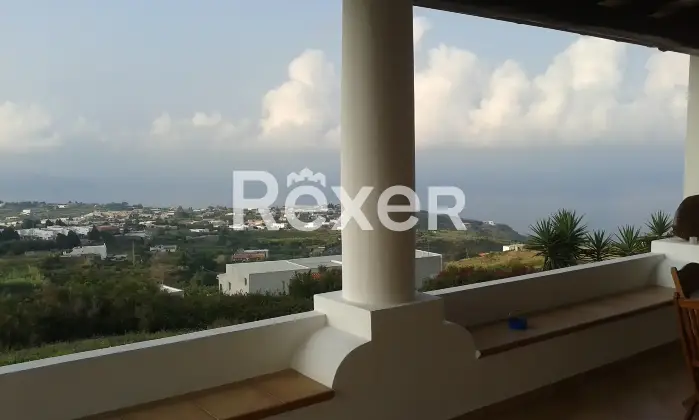 Rexer-Lipari-Villa-bifamiliare-in-via-Varisana-di-Sopra-a-Pianoconte-Lipari-Altro