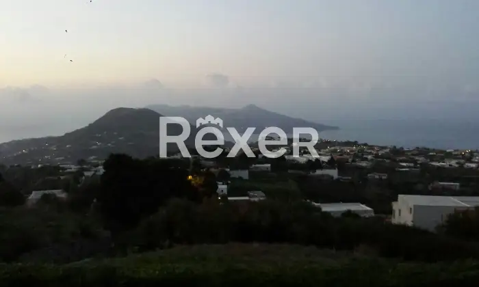 Rexer-Lipari-Casa-singola-in-vendita-in-via-Varisana-di-Sopra-a-Pianoconte-Lipari-Altro