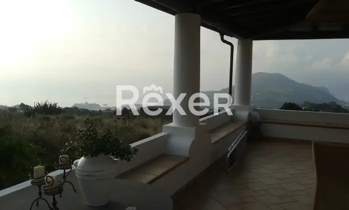 Rexer-Lipari-Casa-singola-in-vendita-in-via-Varisana-di-Sopra-a-Pianoconte-Lipari-Altro