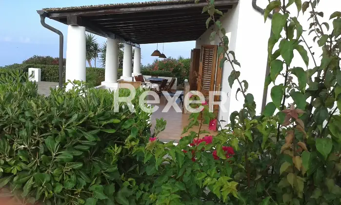 Rexer-Lipari-Villa-bifamiliare-in-via-Varisana-di-Sopra-a-Pianoconte-Lipari-Altro