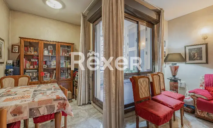 Rexer-Roma-Grazioso-Trilocale-con-terrazzo-panoramico-Sala-da-pranzo