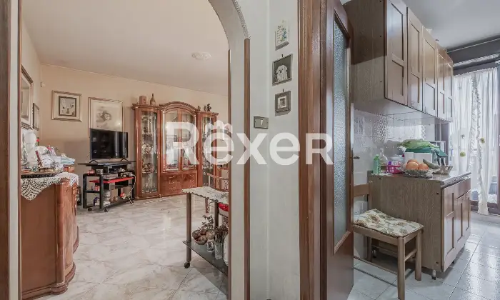Rexer-Roma-Grazioso-Trilocale-con-terrazzo-panoramico-Soggiorno
