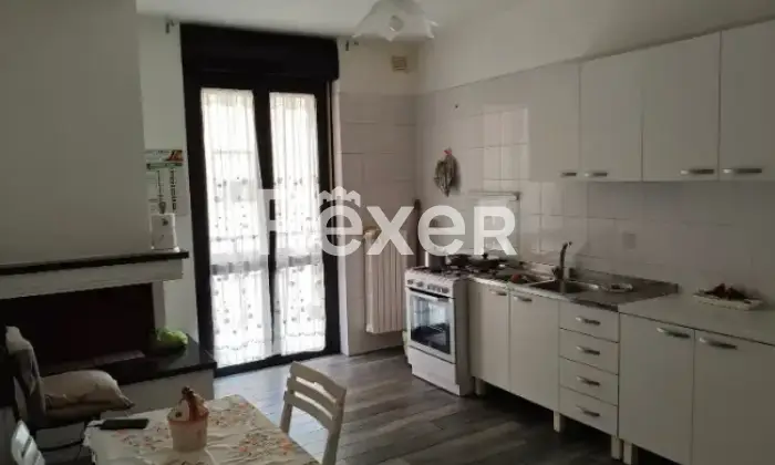 Rexer-Salice-Salentino-Appartamento-in-vendita-in-via-De-Castris-a-Salice-Salentino-Altro